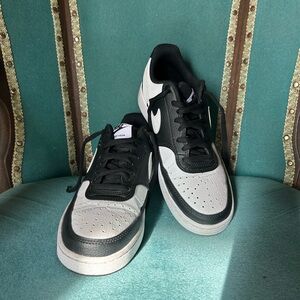 Nike Court Vision Low Next Nature Men's Sneakers Black/White Size 8